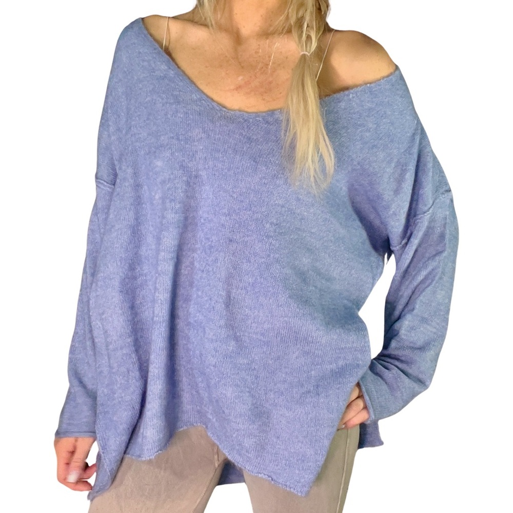 BOUTIQUE* PINCH Soft V-Neck‎ Side-Slit Knit Sweater - Picture 2 of 9